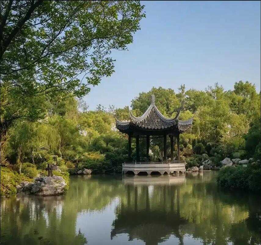 青岛崂山书芹餐饮有限公司